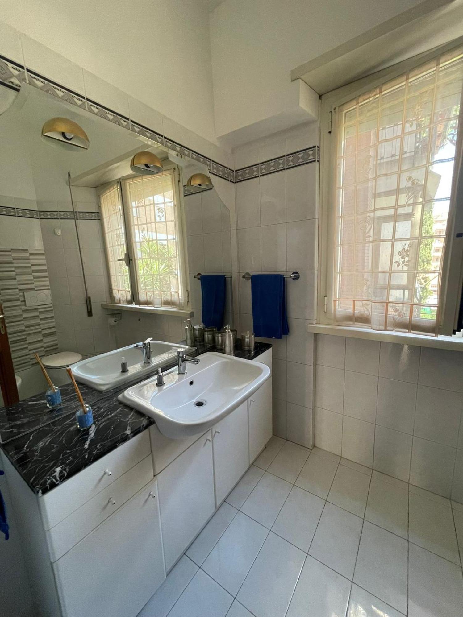 Domus Urbani Apartment Рим Екстериор снимка