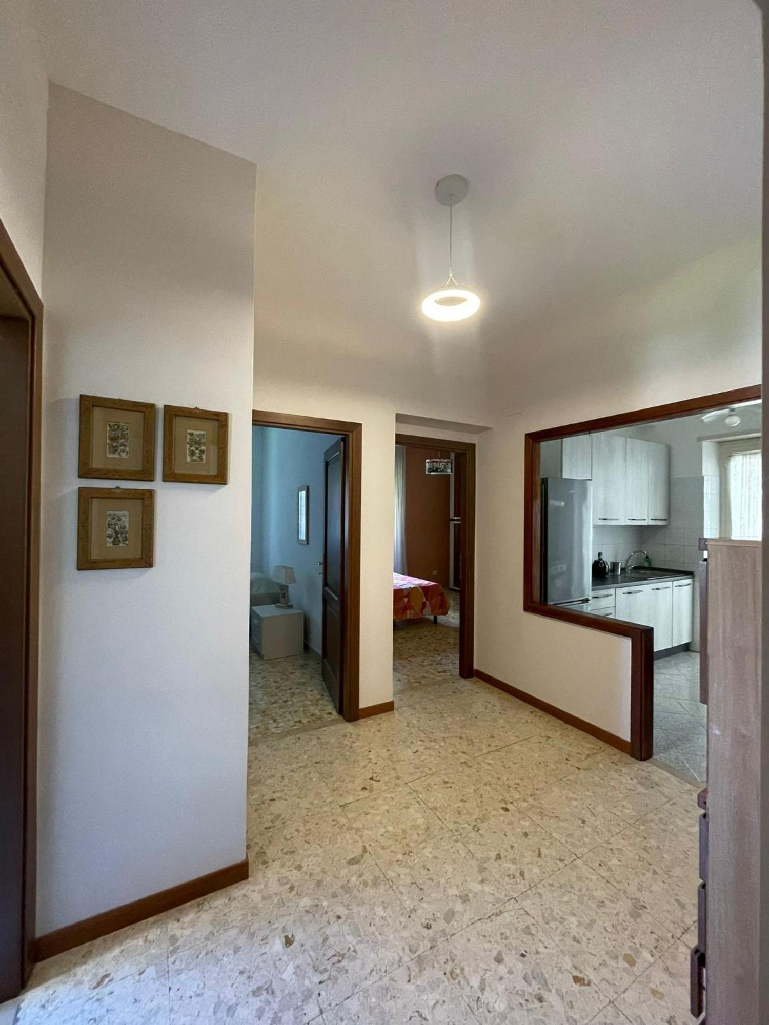 Domus Urbani Apartment Рим Екстериор снимка