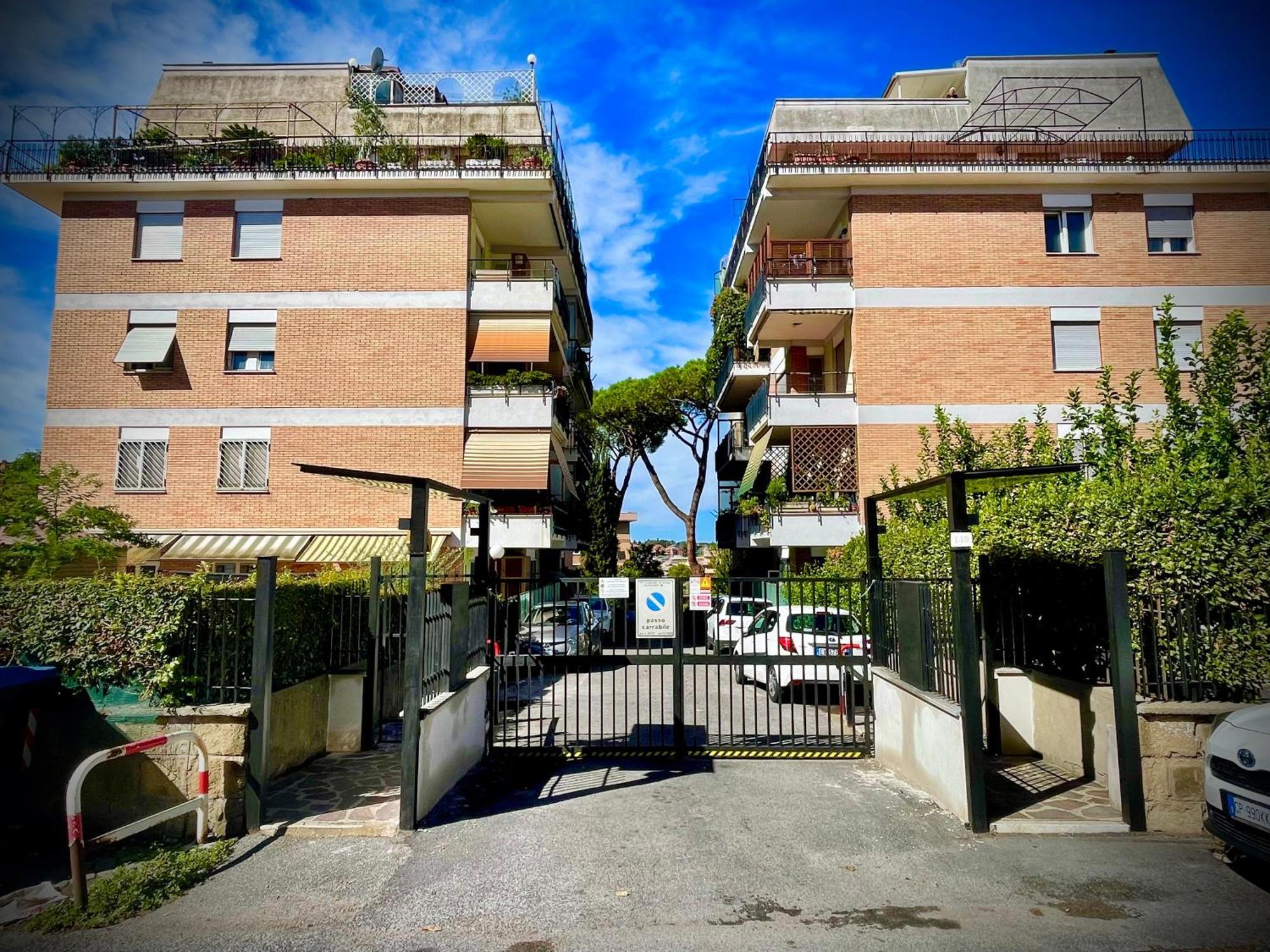 Domus Urbani Apartment Рим Екстериор снимка